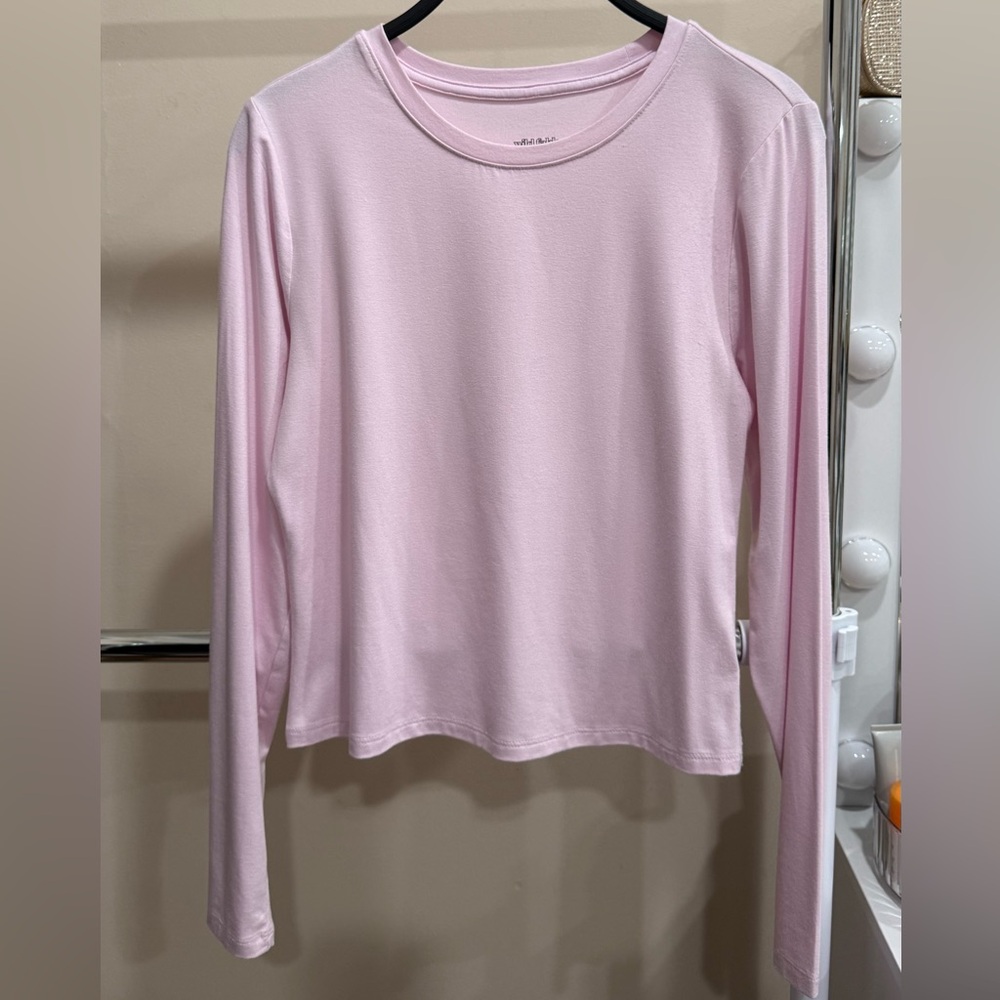 Wild Fable Pink Long Sleeve Crop Top Size M Soft Stretch Basic